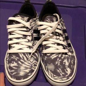 Never worn Adidas ARD1